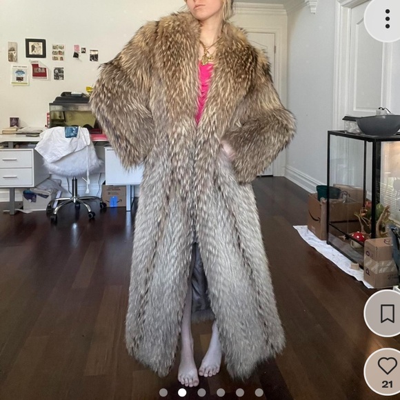 Vintage fur coat - Picture 1 of 6